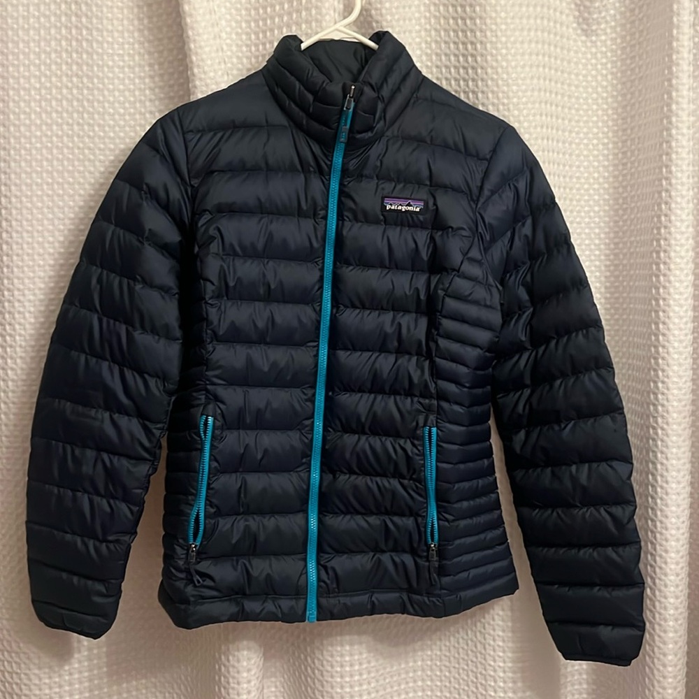 Patagonia puffer jacket